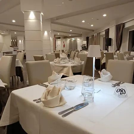 Hotel Meranda 3*
