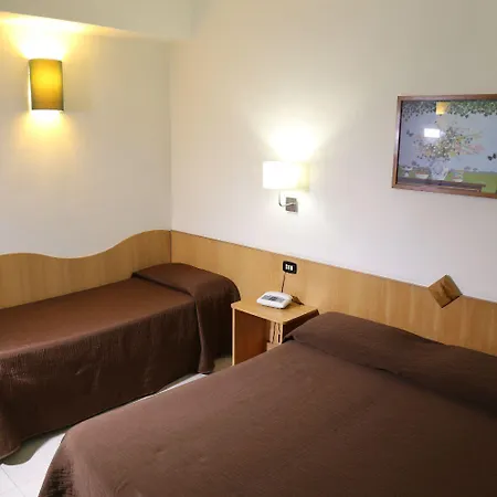 Hotel Meranda 3*