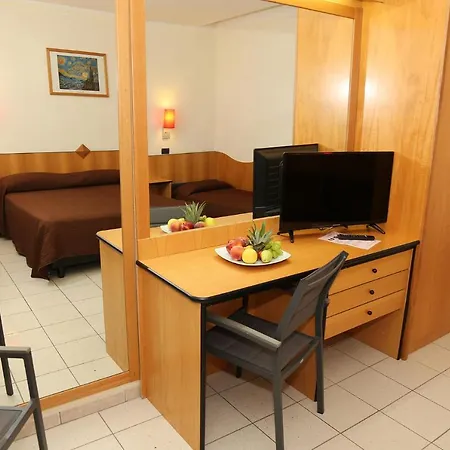 Meranda Hotel 3*