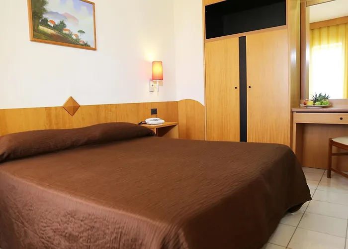 Meranda מלון קמיליאטלו סילאנו