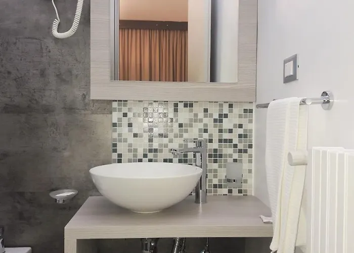 Meranda מלון קמיליאטלו סילאנו